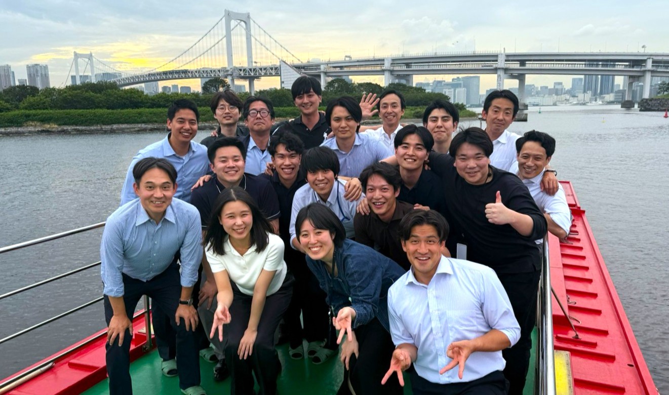 研修から交流会まで一日を共にしたメンバー